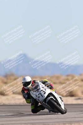 media/Dec-07-2025-CVMA (Sun) [[3e7d2de5dc]]/Race 9-Formula UL Shootout/